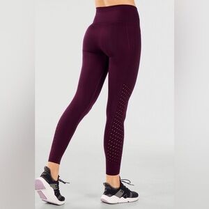 Stylish Burgundy Leggings